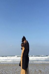 VÀO NGÀY LY HÔN, TÔI GỌI 18 NGƯỜI MẪU NAM