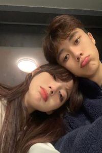 QUAY LẠI VỚI NGƯỜI YÊU CŨ