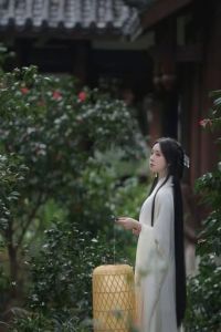 Thuần Hạ Ưng Khuyển