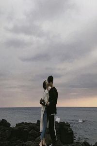 KỶ NIỆM 3 NĂM NGÀY CƯỚI, TÔI ĐỀ NGHỊ LY HÔN