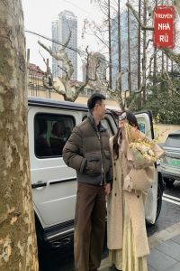 Bạn Trai Dẫn Nữ Trợ Lý Đi Họp Lớp