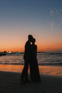 BẠN TRAI CHỌN CỨU NỮ ĐỒNG ĐỘI