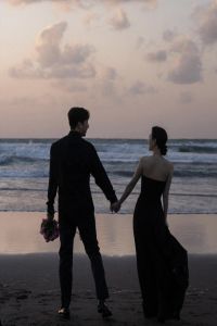 VUN ĐẮP TÌNH YÊU