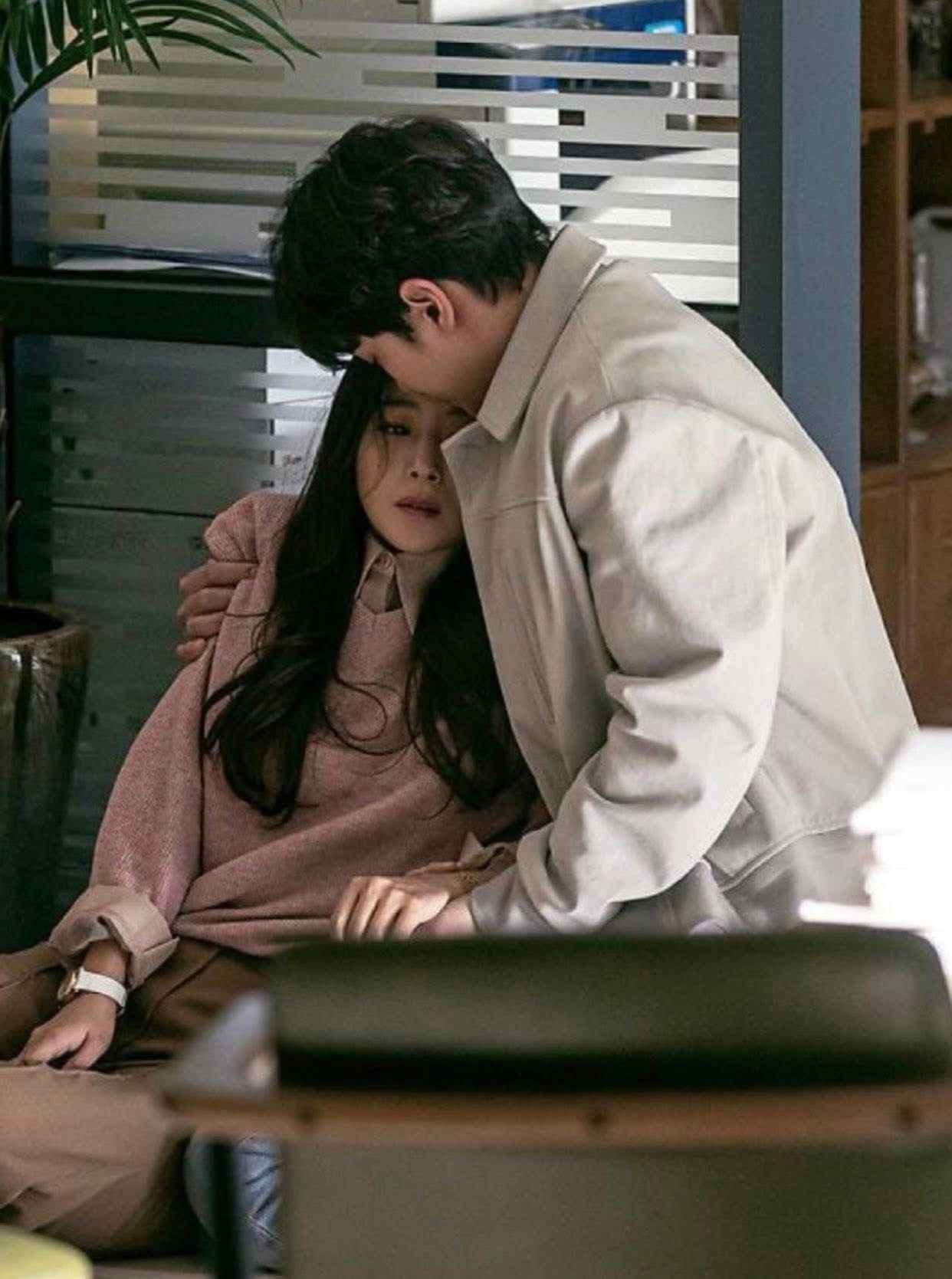 BẠCH NGUYỆT QUANG CỦA CHỒNG MANG THAI