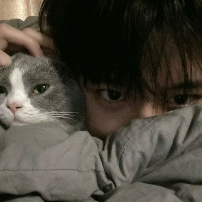 BẠN GÁI CHUNG CỦA GIỚI QUÝ TỘC