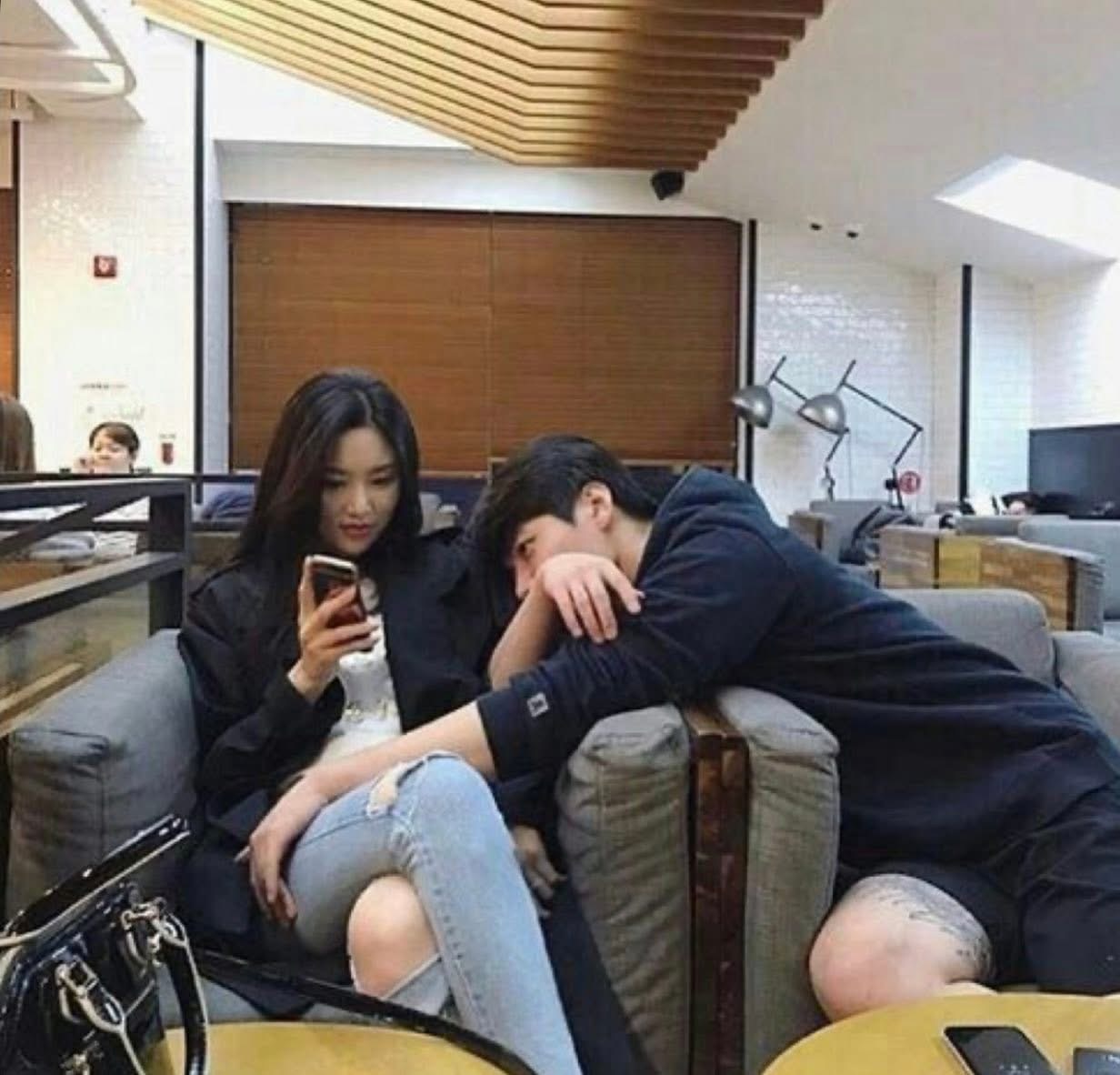 CHỒNG TỶ PHÚ GIẢ CHẾT