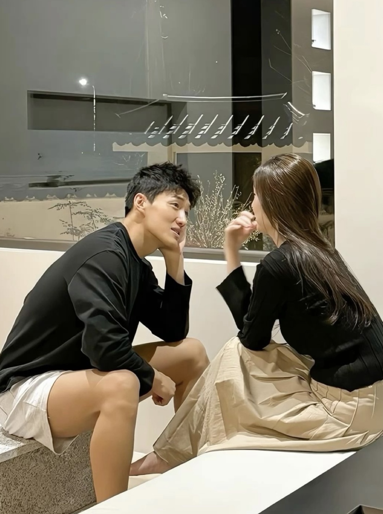 Bìa truyện CUỘC LIÊN HÔN NỞ HOA