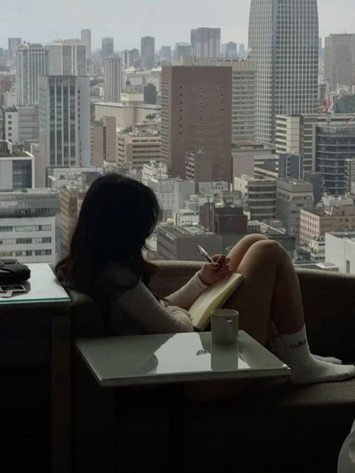 Cực Nhiệt Biến Cực Hàn, Cố Mà Sống Sót