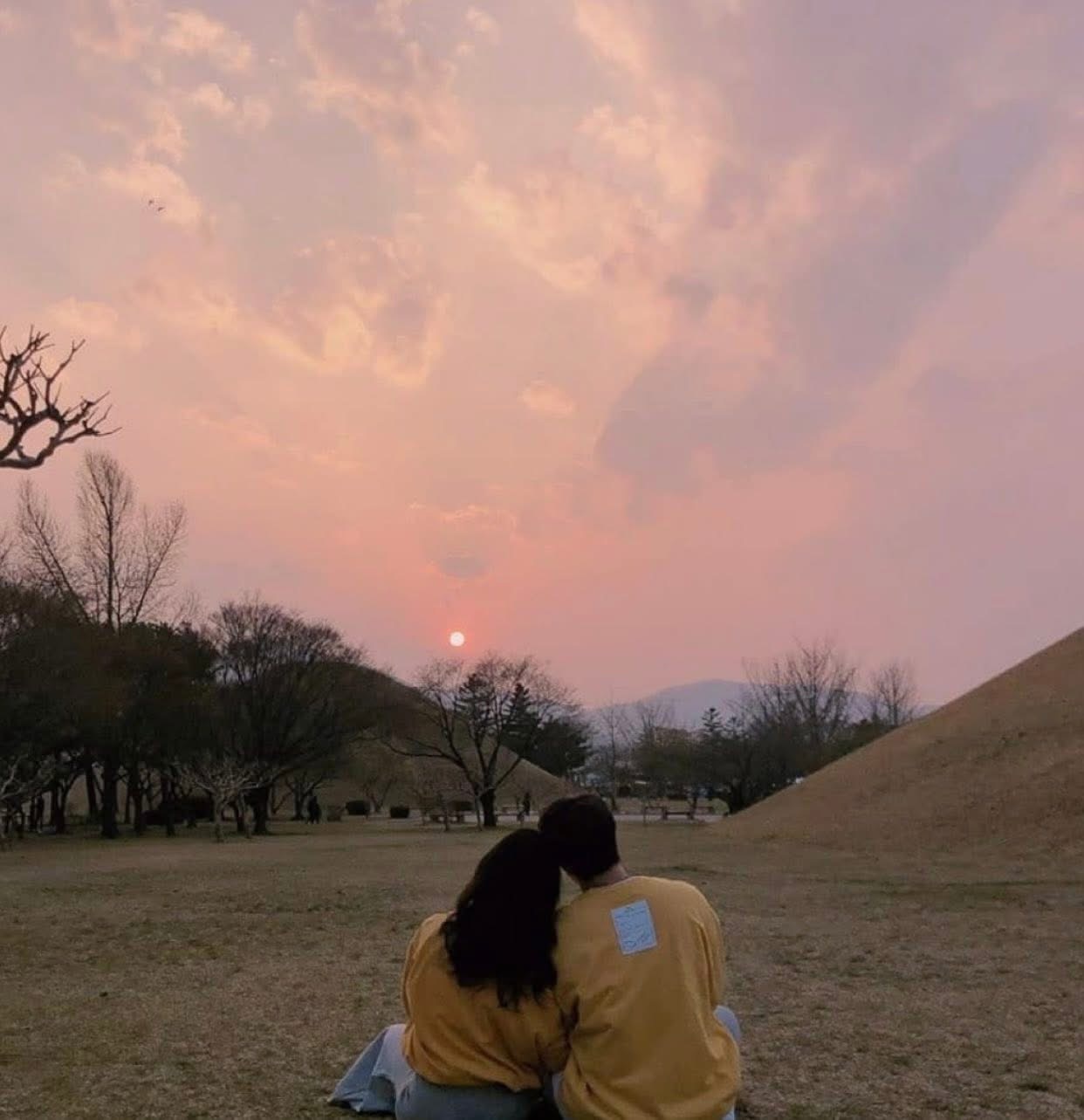 Bìa truyện GIẤC MỘNG TAN THÀNH MÂY KHÓI