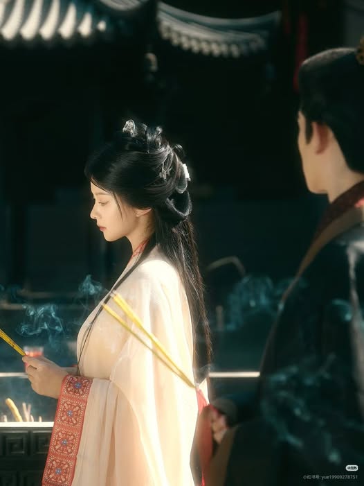 Giá Y Ba Lần Cháy