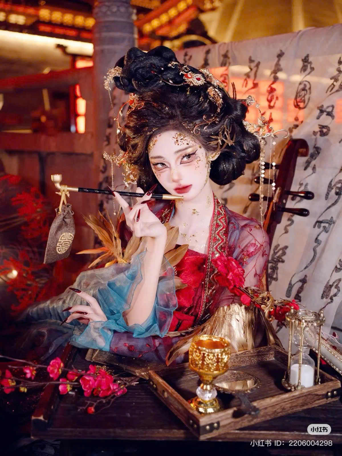 HỒ LY HẠ PHÀM LỊCH LUYỆN