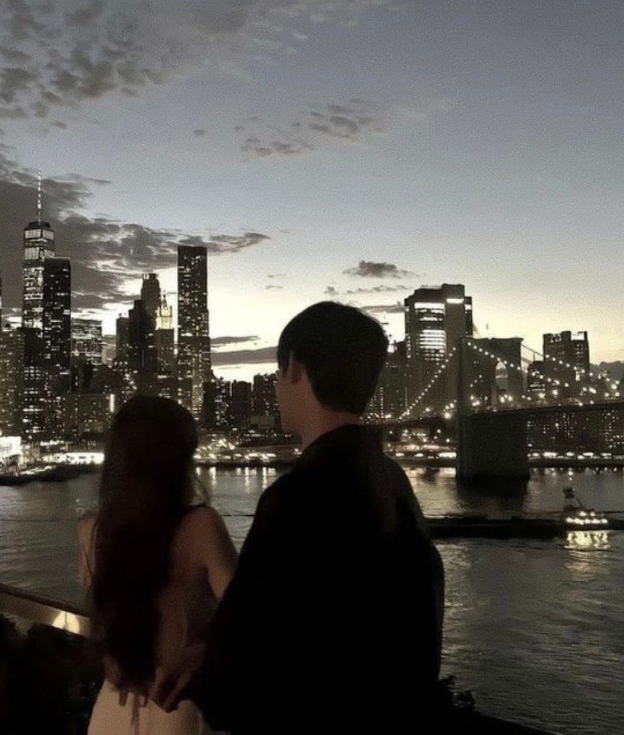 ĐÊM GIAO THỪA, CHỒNG DẪN TÌNH NHÂN VỀ NHÀ