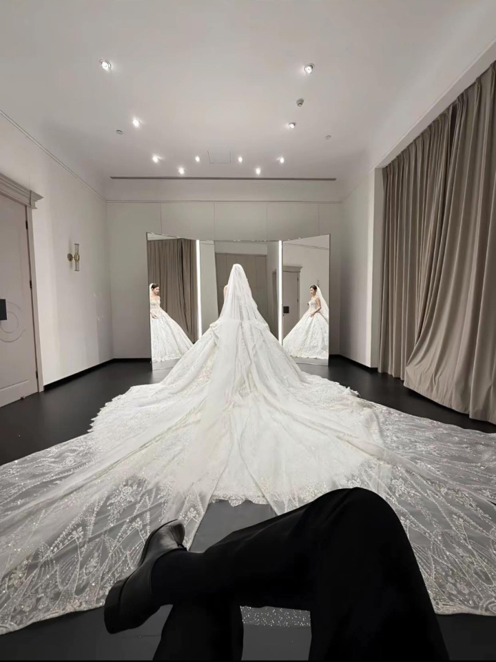 Nữ Chính Trà Xanh Công Lược Nhầm Đối Tượng