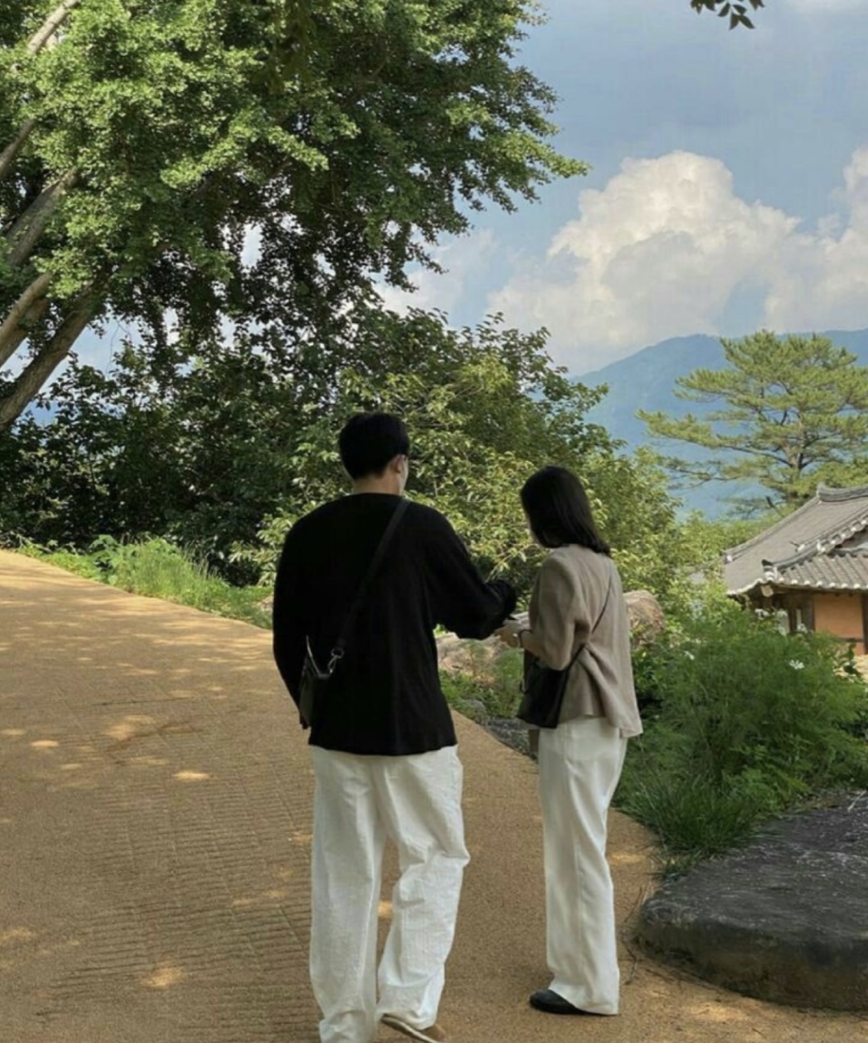 NHẬT KÝ THEO ĐUỔI CHỒNG