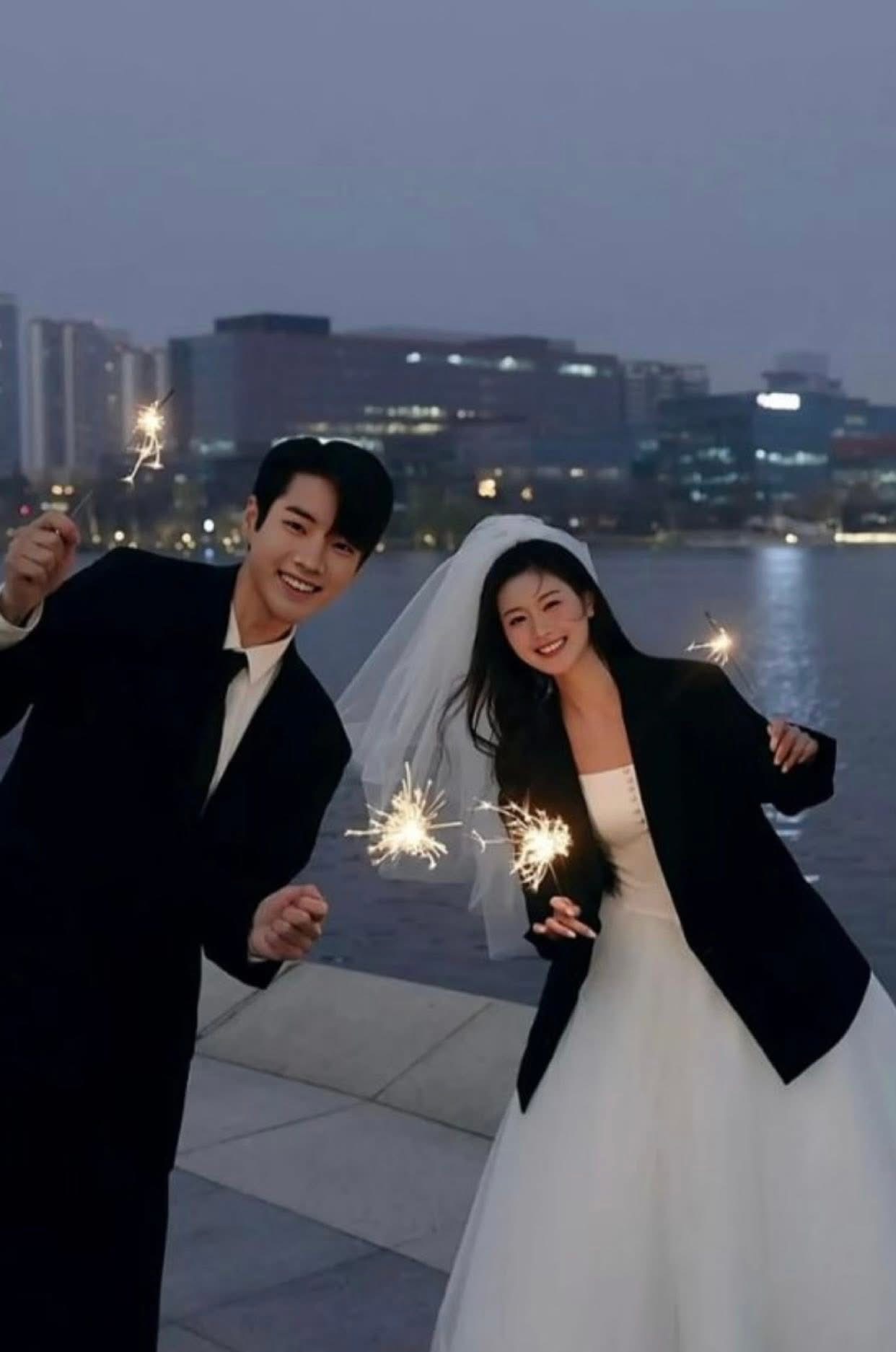 Bìa truyện TẢNG BĂNG TAN CHẢY