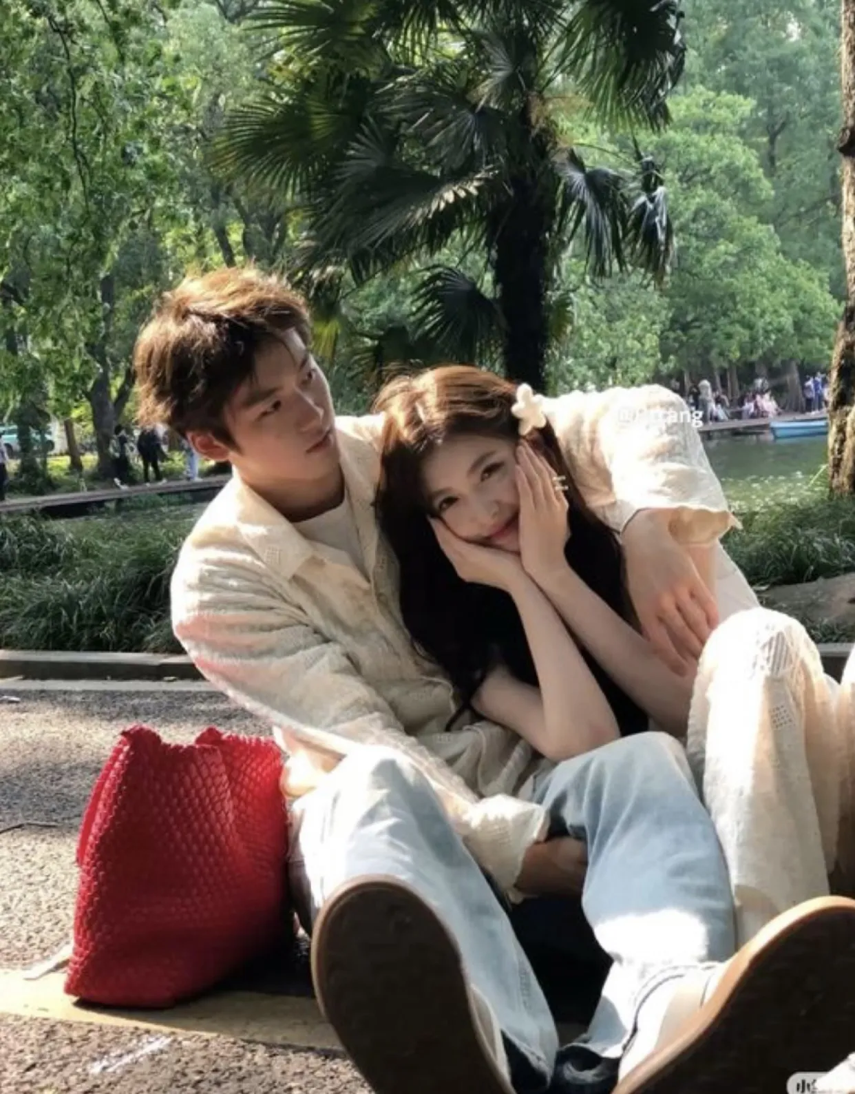 Bìa truyện KIM CHỦ TRUY ĐUỔI VỢ
