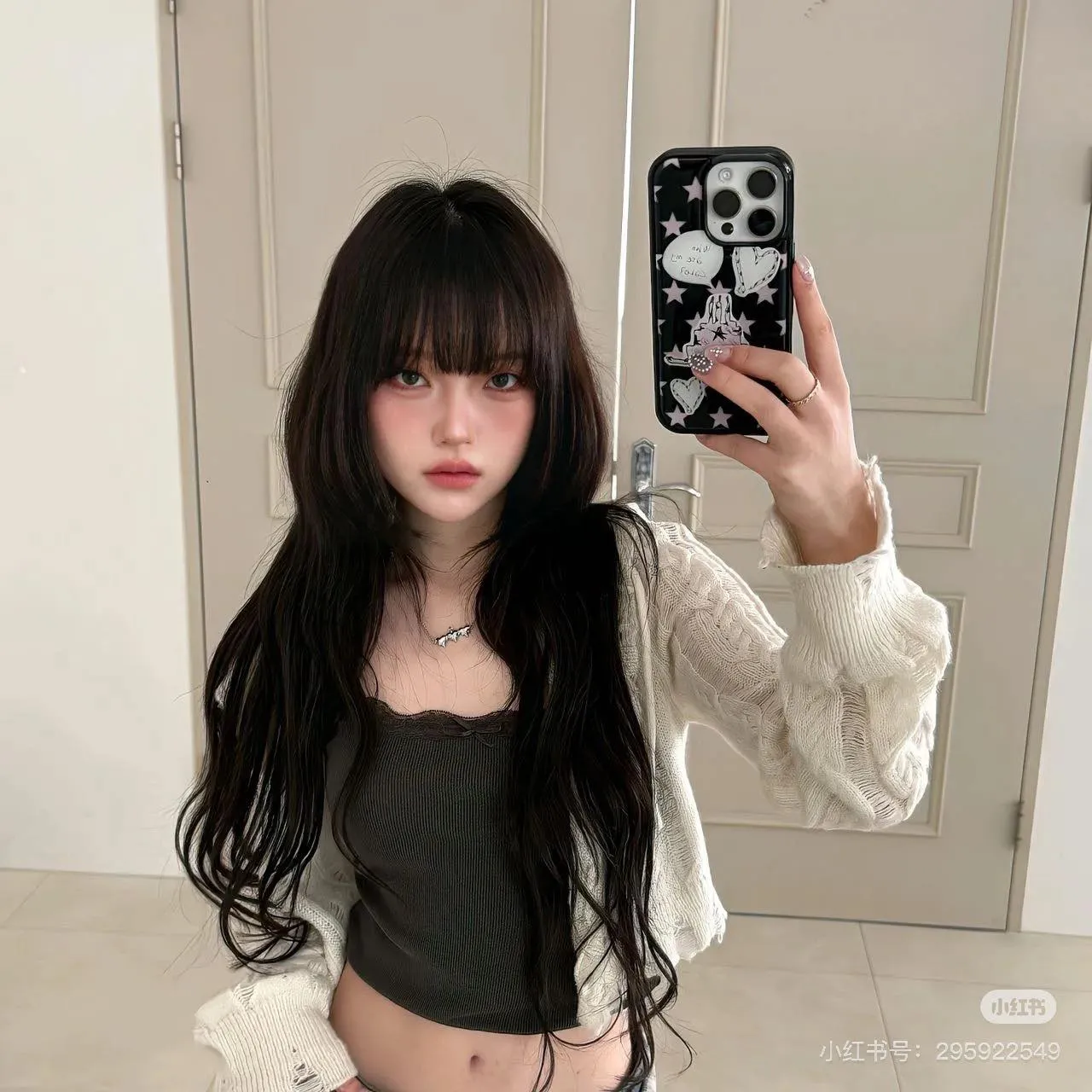 Bìa truyện MẶT NẠ MẸ HIỀN