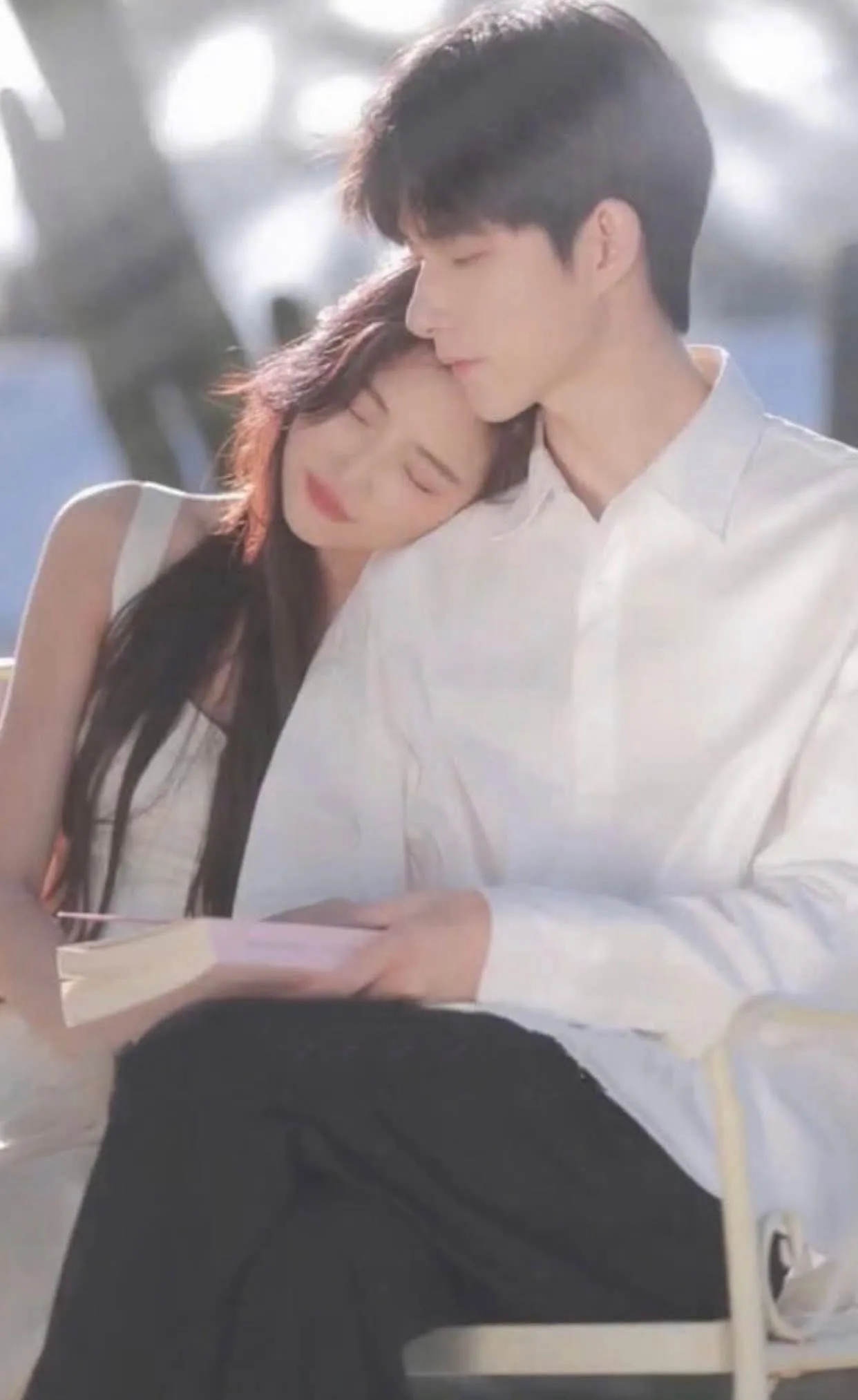 Bìa truyện MỐI TÌNH LẶP LẠI