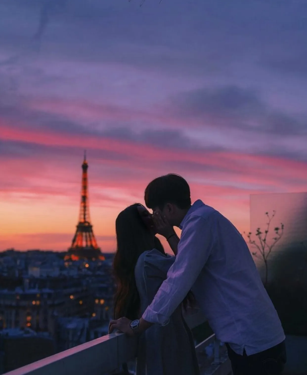 Bìa truyện ÔN THƯ TOẢ NẮNG