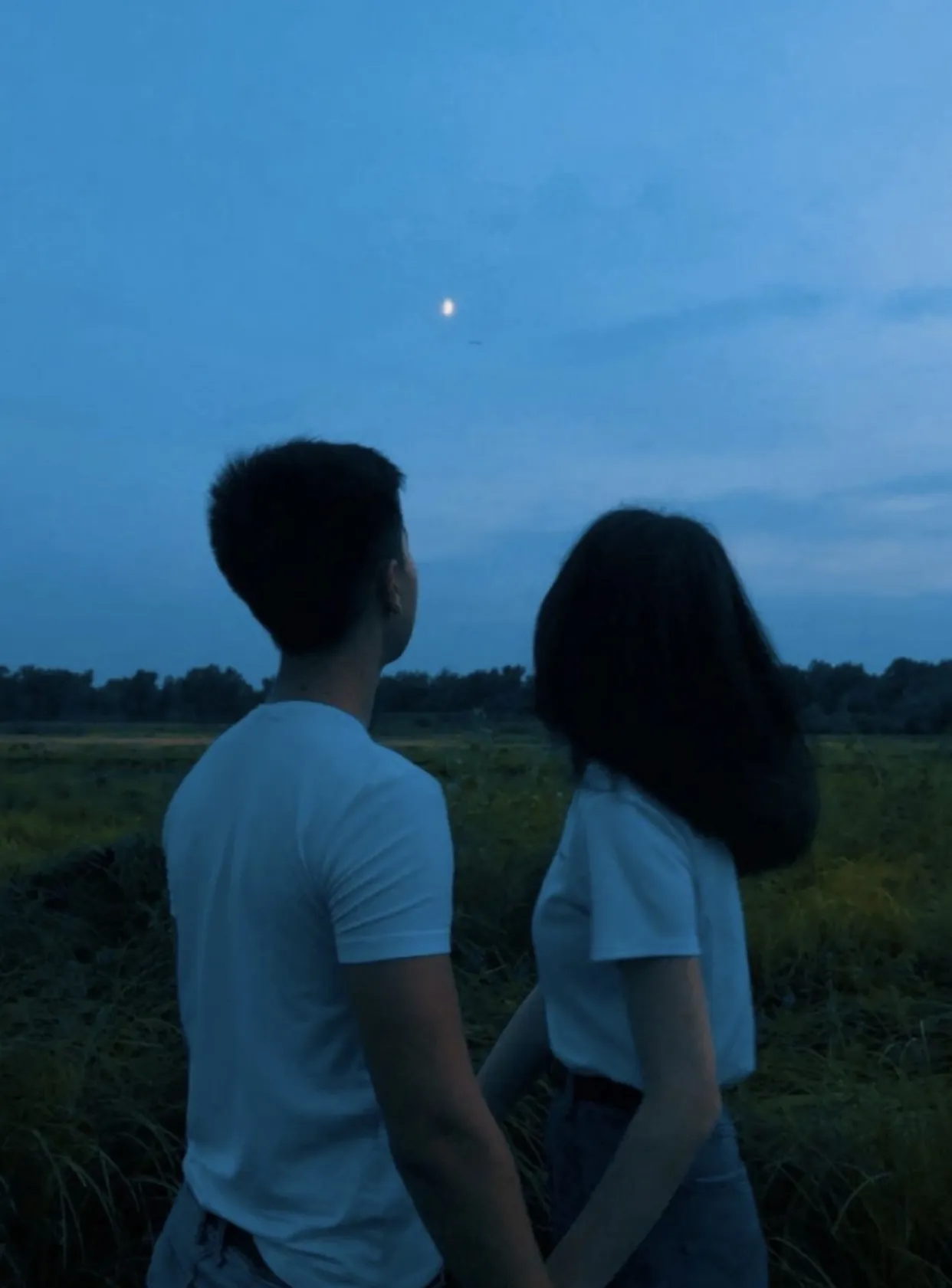 Bìa truyện QUÁ KHỨ VẪN CHƯA KẾT THÚC