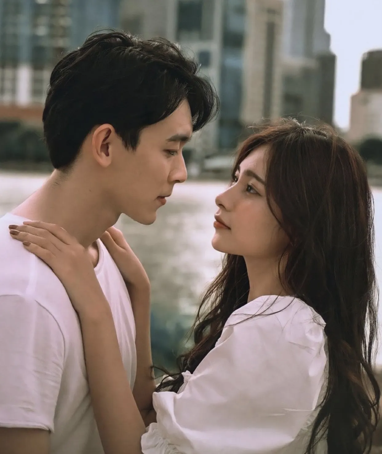 Bìa truyện TÌNH YÊU KỊP ĐẾN